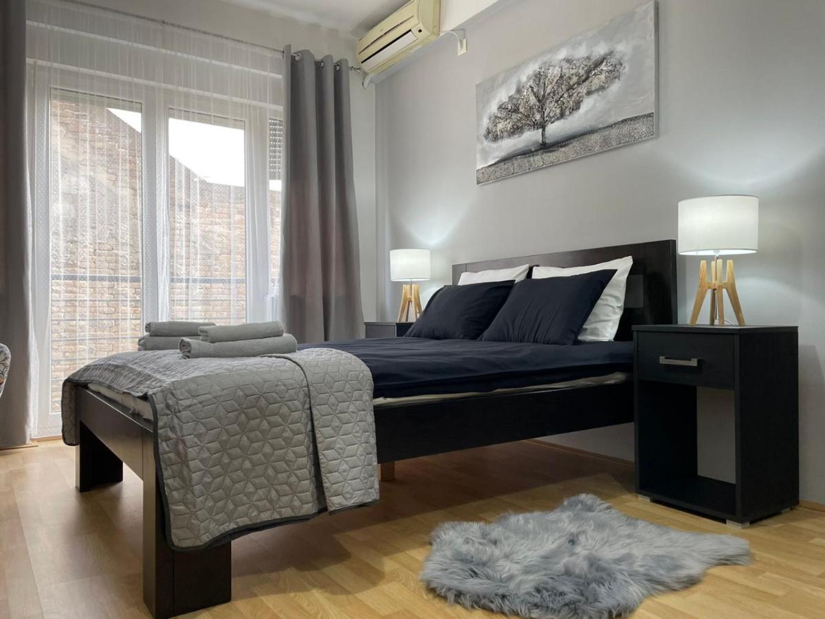 Apartments Tema Sombor Eksteriør billede
