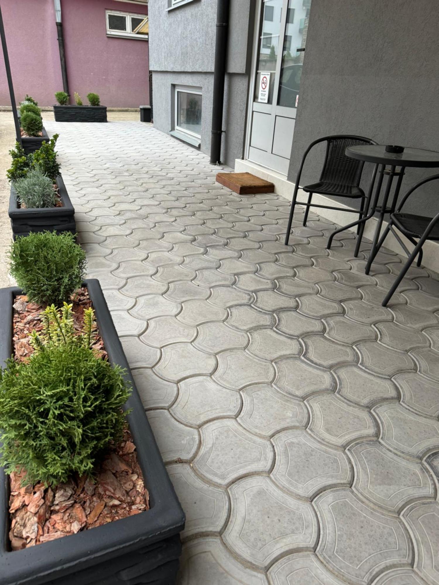 Apartments Tema Sombor Eksteriør billede